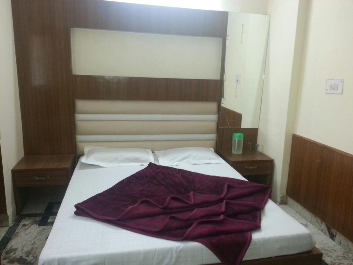 Silver Palace Hotel نيودلهي المظهر الخارجي الصورة
