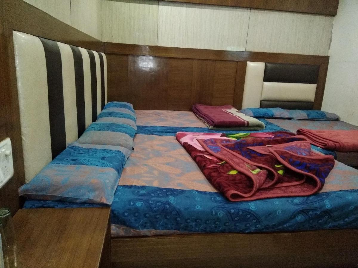 Silver Palace Hotel نيودلهي المظهر الخارجي الصورة
